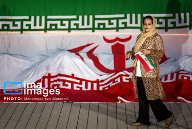 یادبود