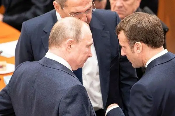 فرانسه آماده مقابله با روسیه بدون آمریکا شد