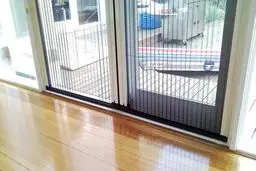 چگونه طول عمر توری پنجره دوجداره را بالا ببریم؟