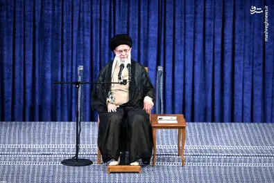 رهبر انقلاب