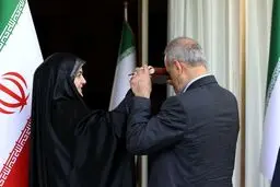 لحظه تحویل دفتر ریاست جمهوری به مسعود پزشکیان