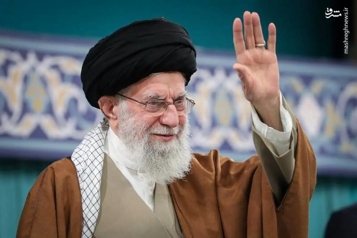 دیدار جمعی از فرماندهان نیروهای مسلح با رهبر انقلاب