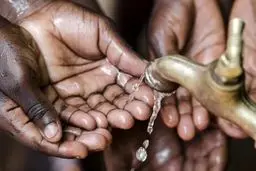 جوان: بی‌اعتمادی مردم خطرناک‌تر از بی‌آبی است!