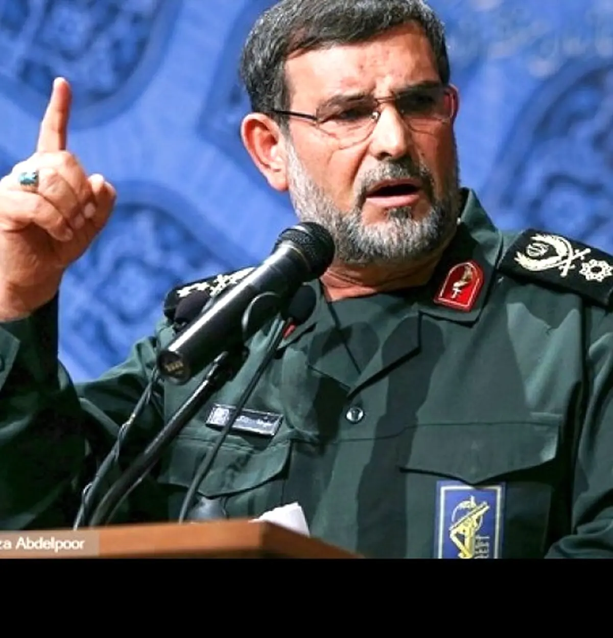 گذشت آن زمانی که خیال بکنید اگر با ناو آمدید ما عقب می‌نشینیم