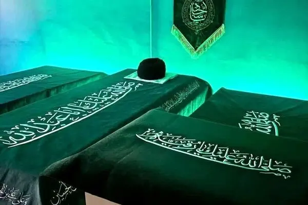 ببینید مصلی تهران آماده مراسم وداع با پیکر رهبر شهید