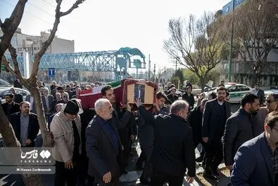 کریم مجتهدی