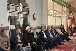 تصاویر مجلس بزرگداشت آیت‌الله خویی با حضور مصطفی پورمحمدی