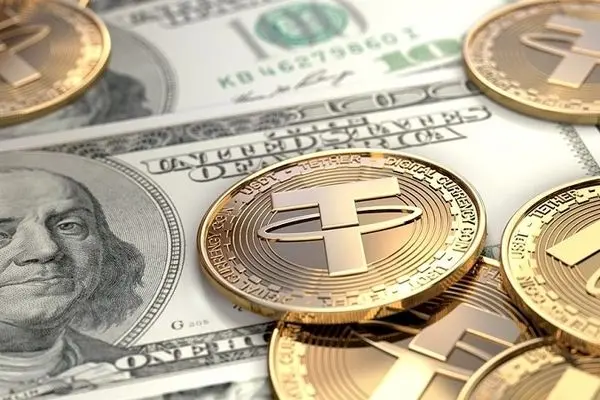 تتر بخریم یا دلار؟ در این شرایط کدام انتخاب بهتری است؟