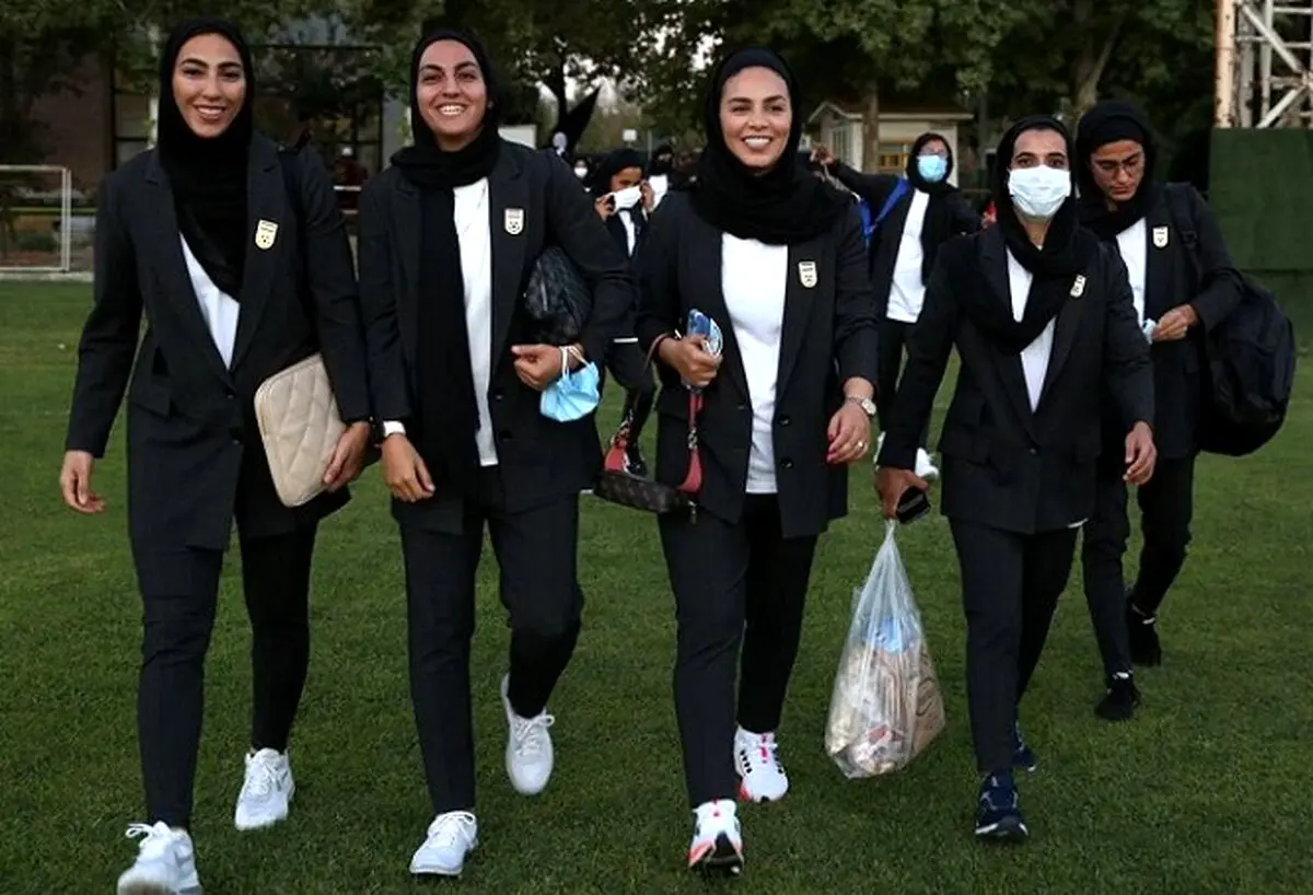 خشم نماینده مجلس از نحوه لباس تیم فوتبال زنان | جزئیات