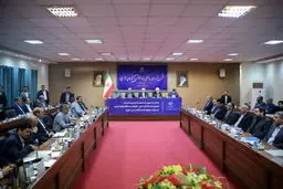 رفع موانع قانونی بر سر راه سرمایه‌گذاری به روایت عارف