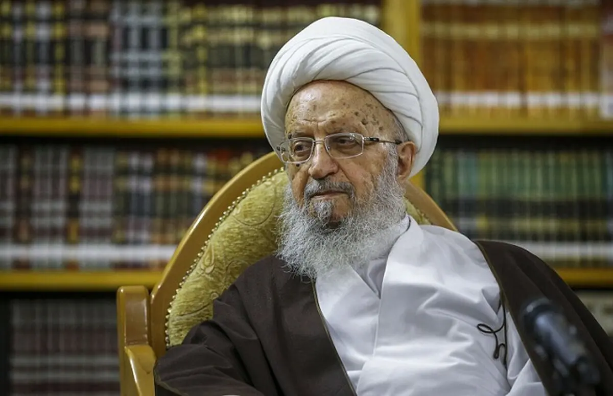 استفتاء از آیت الله مکارم درباره نشر اخبار دولت ظالم توسط خبرنگار