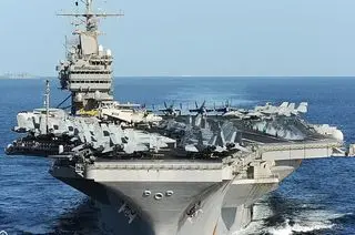 دستور فوری سنتکام به ناوهای هواپیمابر لینکلن و جرالد فورد