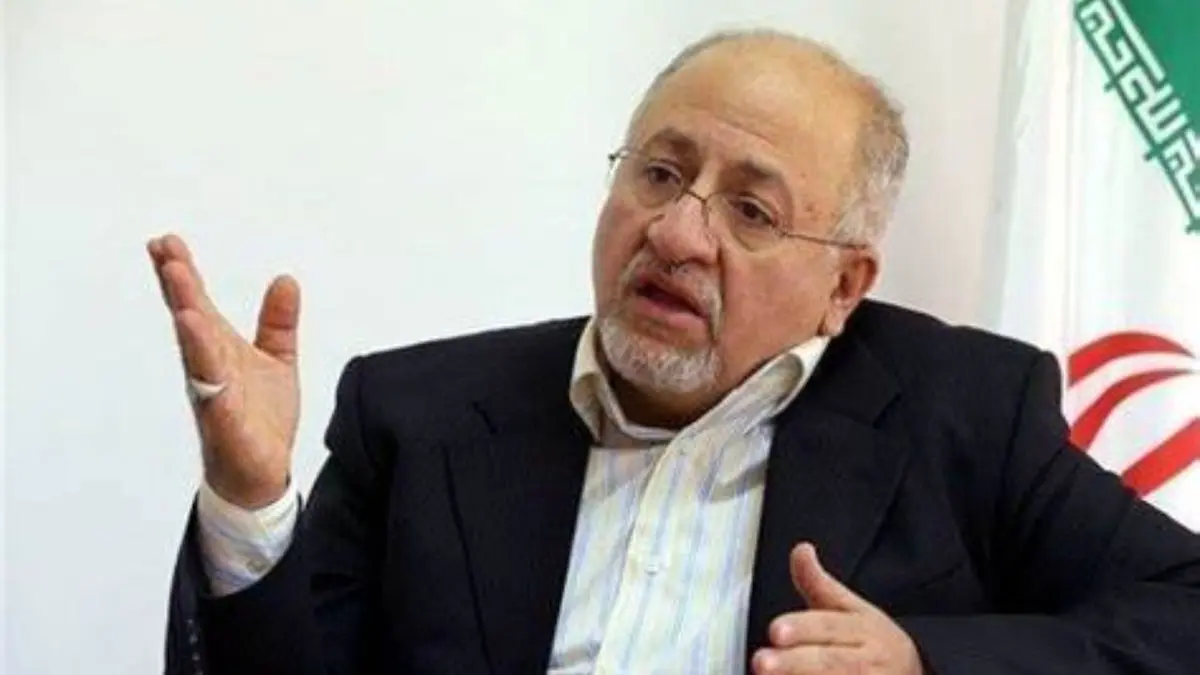 جامعه نگران است،رئیسی با مردم صریح صحبت کند