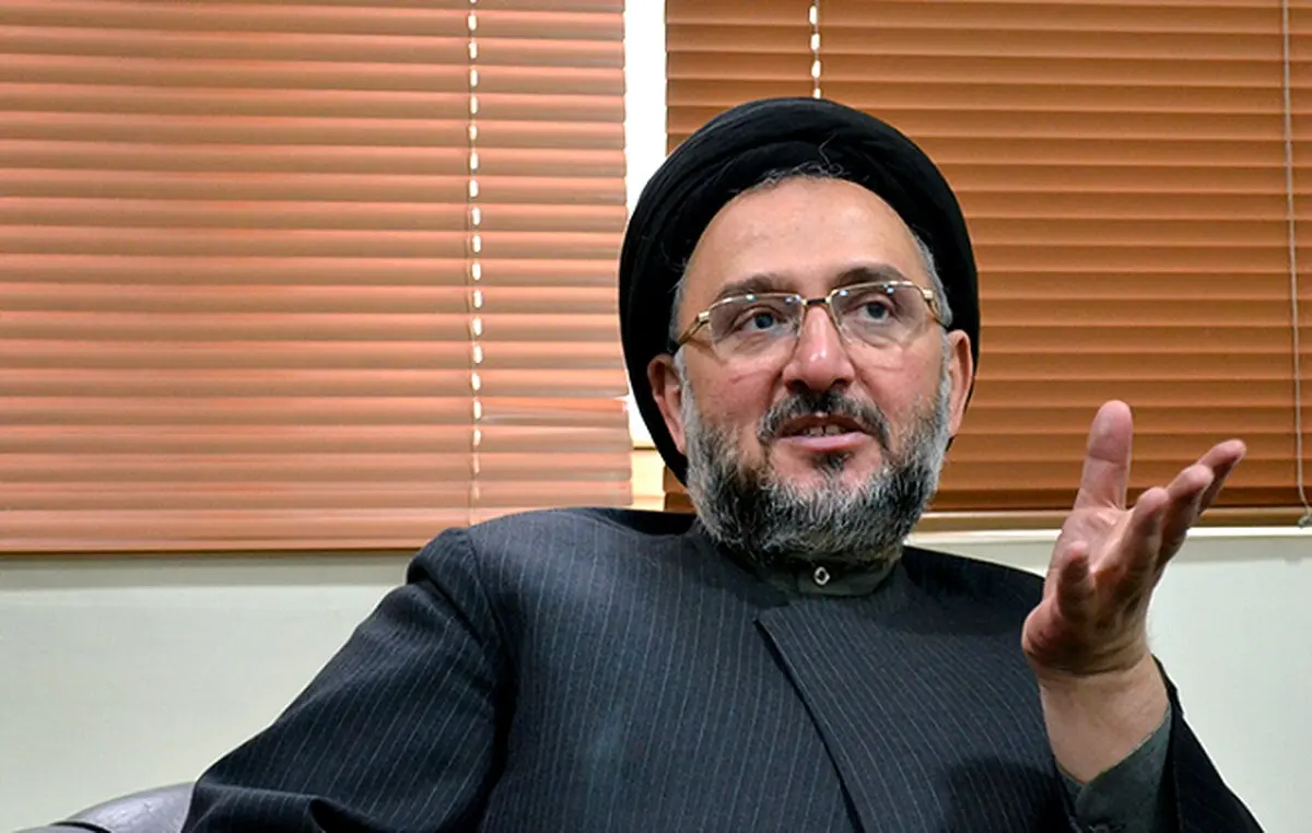 ابطحی:برگشتن لاریجانی نه به نفع ایشان است و نه به نفع رییسی
