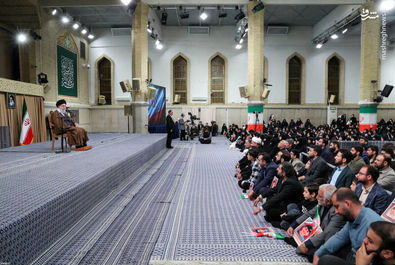 رهبر انقلاب