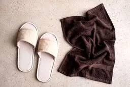 نکاتی برای نگهداری و تمیز کردن صندل و دمپایی