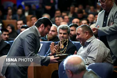 قهرمان ایران