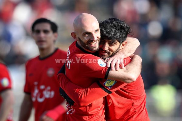 تراکتور ۴ - 0 هوادار: پرسپولیس فراموش شد!