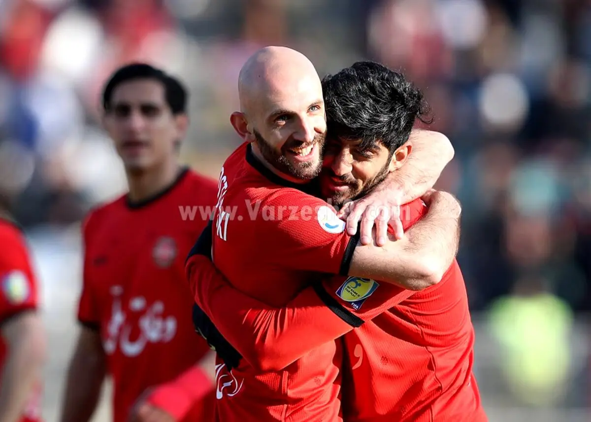 تراکتور ۴ - 0 هوادار: پرسپولیس فراموش شد!