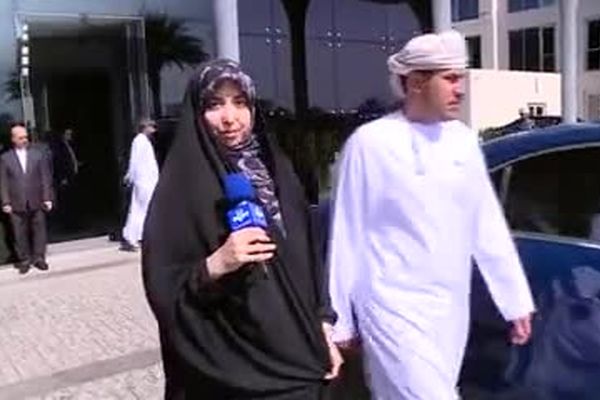 لحظه عزیمت عراقچی به سمت محل گفتگوهای غیرمستقیم