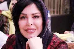 فلور نظری با عمل زیبایی 20سال جوانتر شد ! | عکس خوشگذرانی فلور نظری در خارج