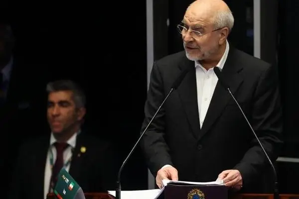 روزنامه جمهوری اسلامی : قالیباف دنبال کاپیتولاسیون چینی و روسی است