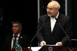 روزنامه جمهوری اسلامی : قالیباف دنبال کاپیتولاسیون چینی و روسی است