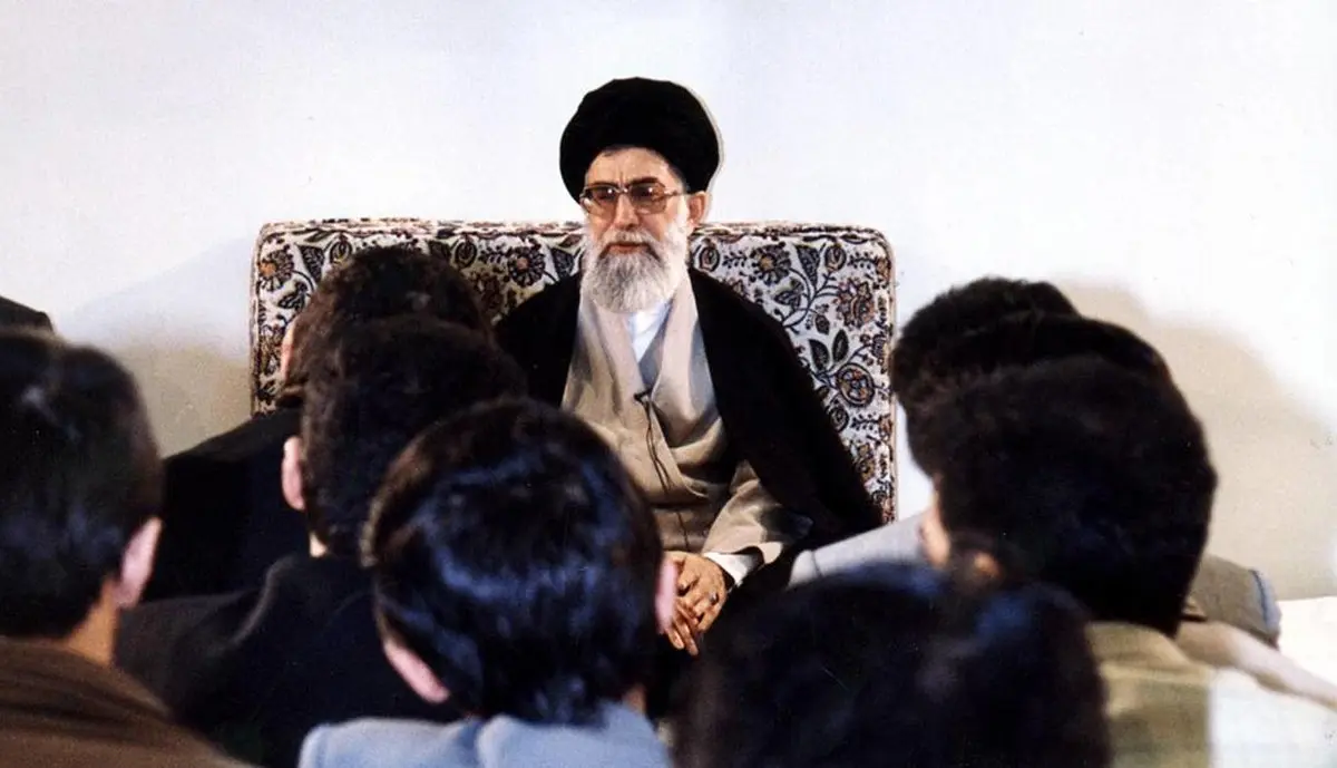 پشت‌پرده سجده شکر رهبر انقلاب پس از انتخابات ریاست جمهوری سال ۷۶