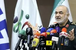 فرمانده سپاه:هیچ کس نمی‌تواند ایران را شکست دهد
