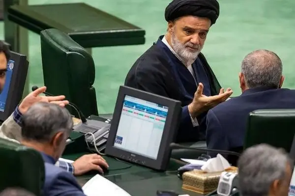 اسامی حامیان فیلترینگ که اینترنت سفید دارند 