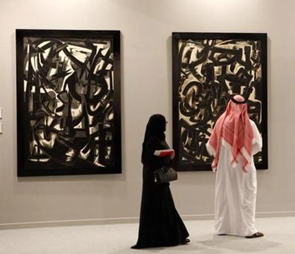 دورخیز امارات برای دزدیدن خط ایرانی!/ نبرد تمدن‌های جعلی بر سر میراث ایران + تصاویر