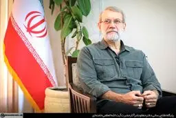 نه اپوزیسیون نمایشی نه کارگزار خاموش