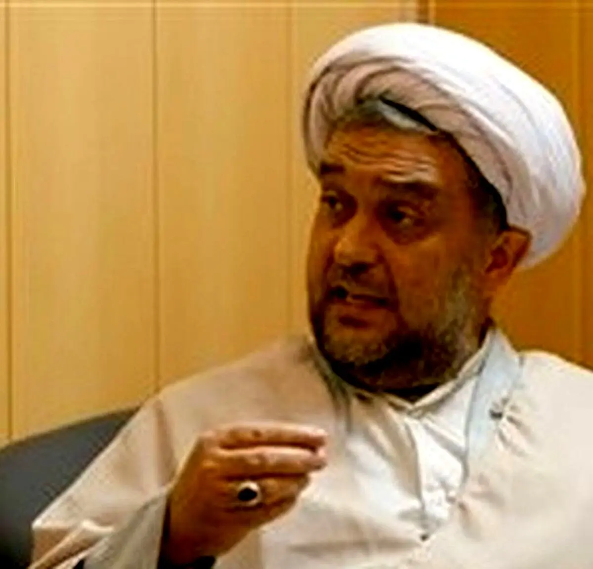 احمدی‌نژاد رد صلاحیت و در شور انتخاباتی فراموش می‌شود