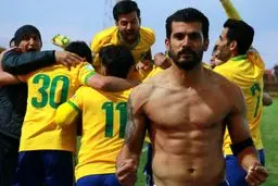 رختکن غرق خون شده بود!