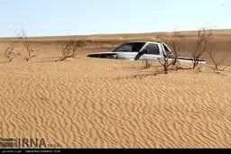 عکس/ مسابقه دودیفرانسیل‌ها در کویر مرنجاب