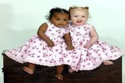 دوقلو‌هایی که در شبکه‌های مجازی مشهور شدند/ عکس