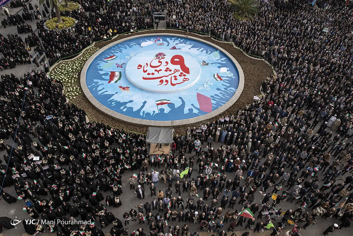 عکس / نکوداشت حماسه نهم دی در رشت