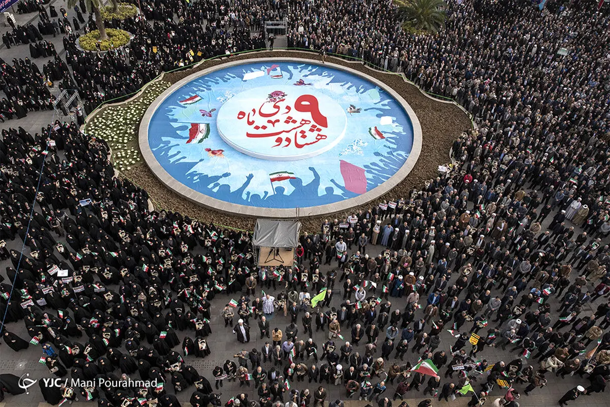 عکس / نکوداشت حماسه نهم دی در رشت