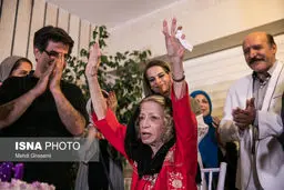 روایت تصویری از جشن تولد ایران درودی، بانوی نقاش