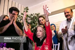 روایت تصویری از جشن تولد ایران درودی، بانوی نقاش