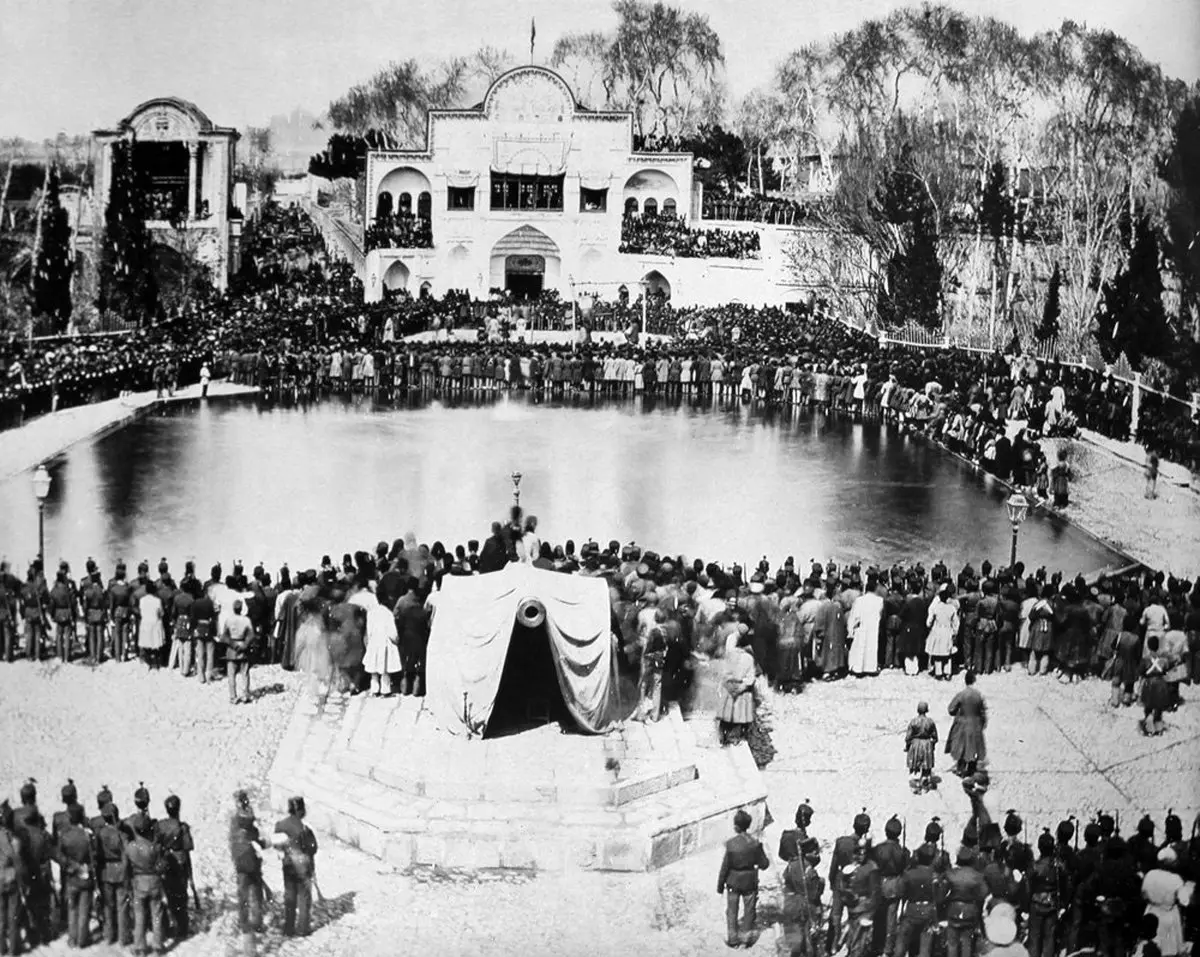 عکس / میدان ارگ؛ قدیمی‌ترین میدان تهران ده ها سال قبل