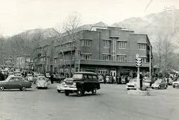 تصویری دیدنی از میدان تجریش 50 سال قبل!