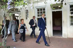 جان کری در خانه همینگوی/تصاویر