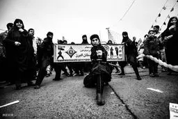 عکس/ زنان نینجاکار کرجی در راهپیمایی 22بهمن