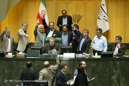 آخرین جلسه صحن علنی مجلس در سال ۹۷ / تصاویر