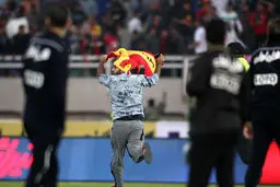 تشنج پس از دیدار استقلال و فولاد/تصاویر