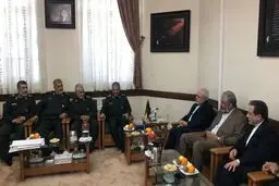 عکس: دیدار ظریف با فرماندهان سپاه