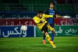 گل سه امتيازي مهدي شريفي (عکس)‎