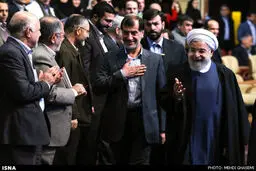 خنده های روحانی و باهنر/عکس