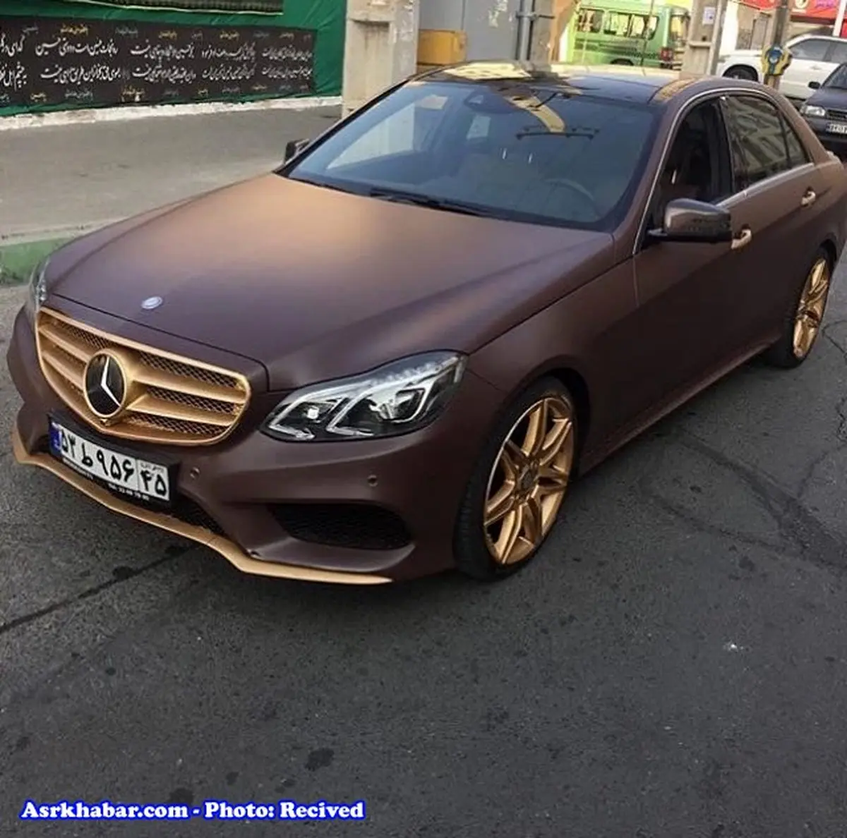 تصویری زیبا از بنز خاص در ایران